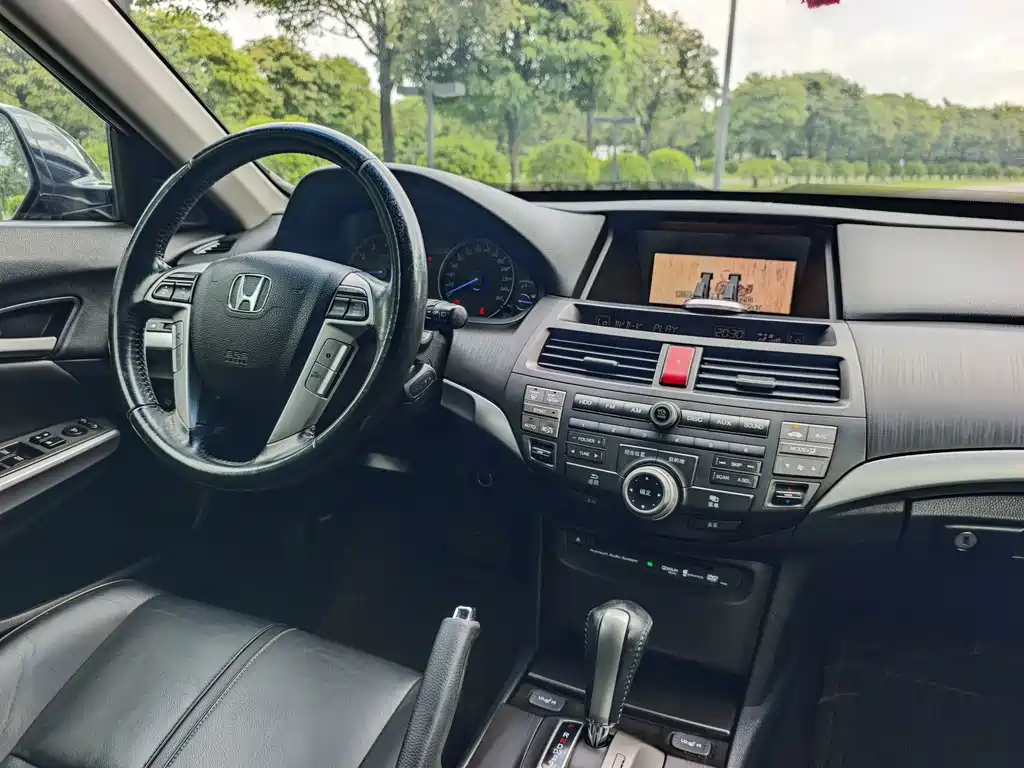 Honda Crosstour 2013 — фото 19
