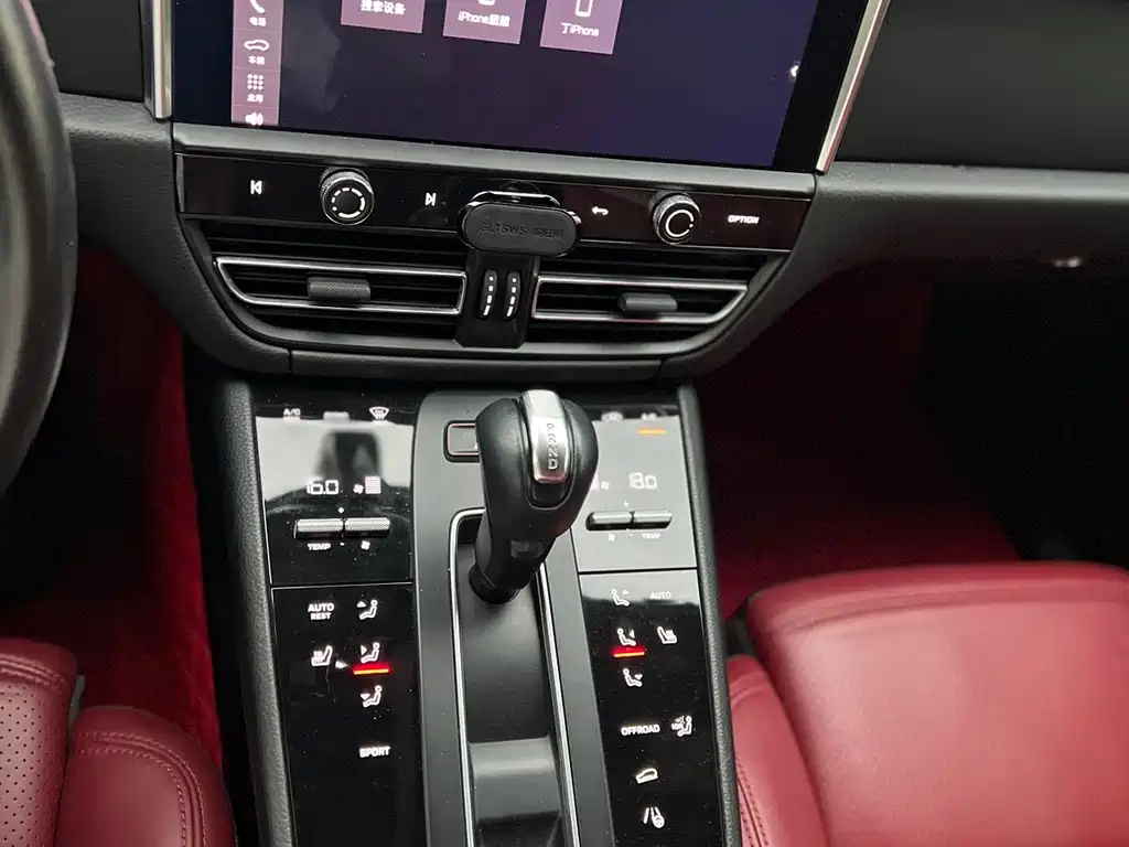 Porsche Macan 2022 — фото 10