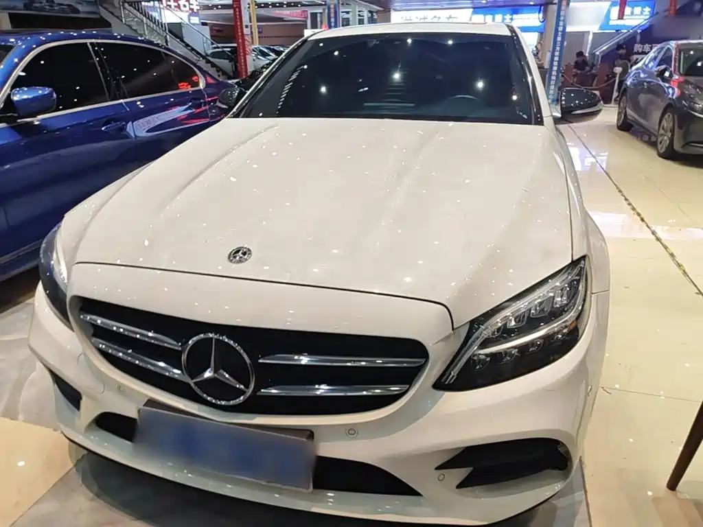 Mercedes-Benz C-Class 2019