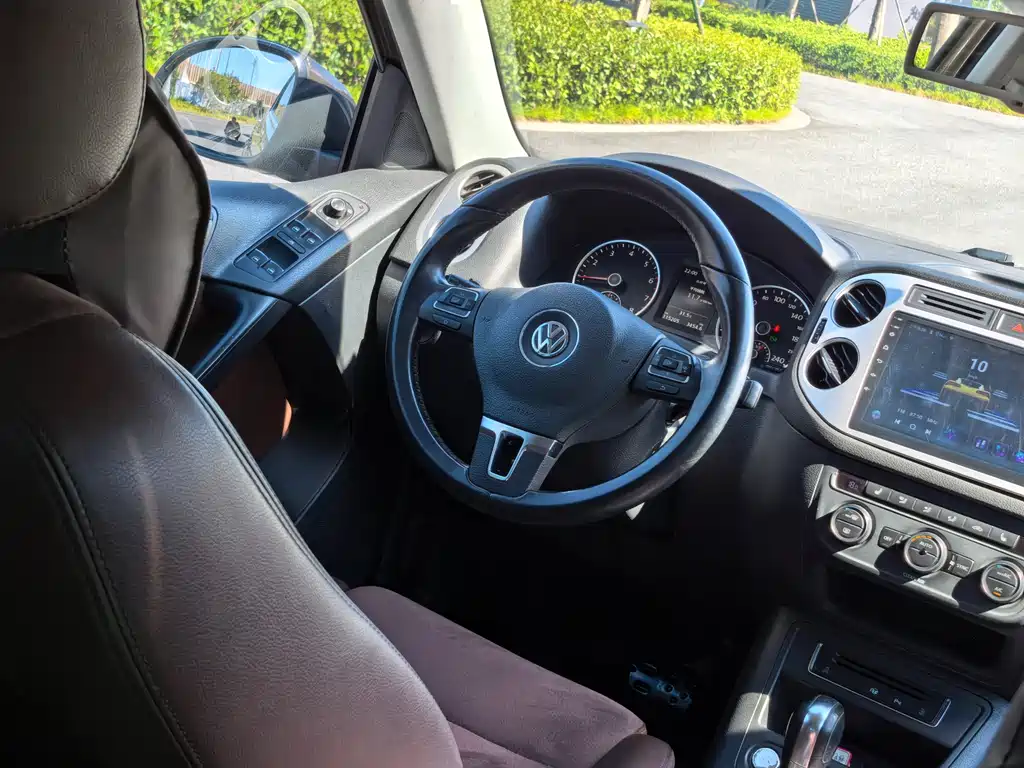 Volkswagen Tiguan 2018 — фото 13