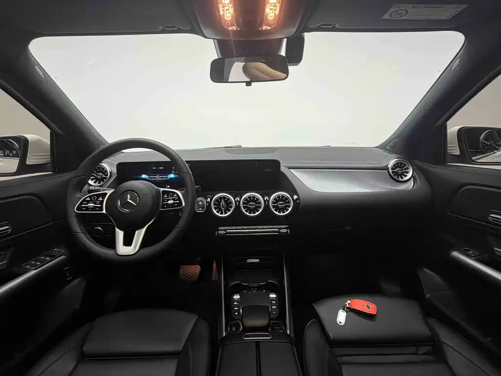 Mercedes-Benz GLA 2021 — фото 2