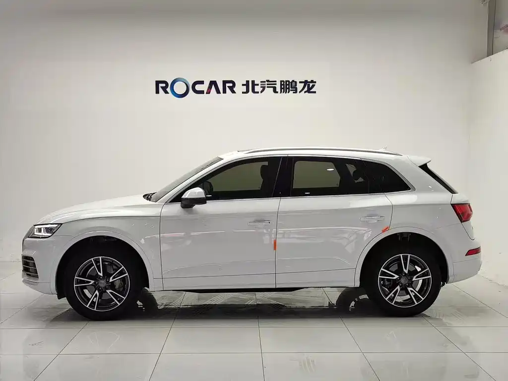 Audi Q5L 2019