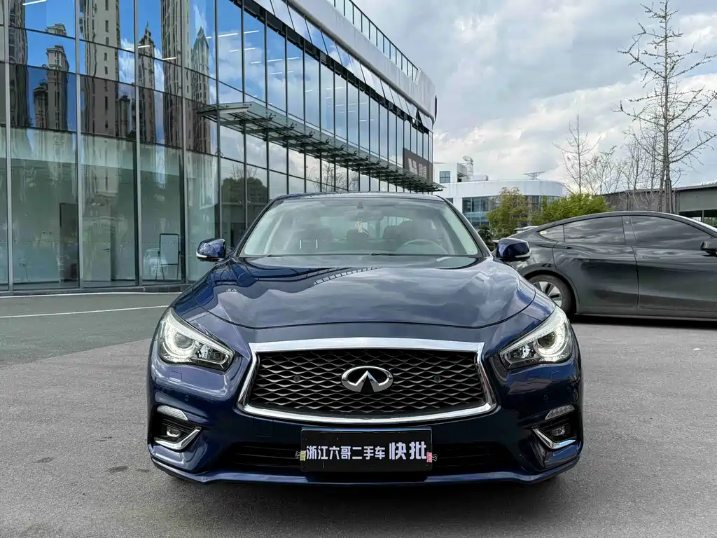 Infiniti Q50L 2019