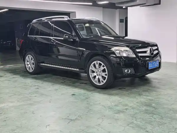 Mercedes-Benz GLK-Class 2011