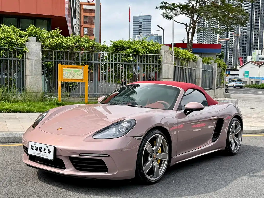Porsche 718 2022