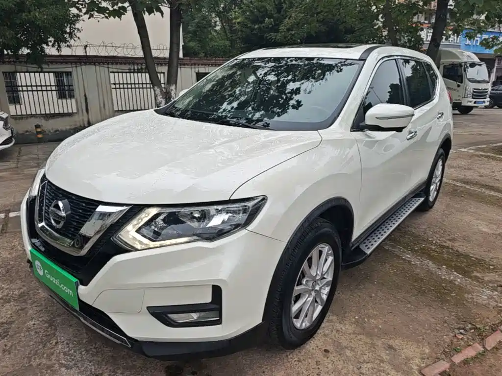 Nissan X-Trail 2020 — фото 2