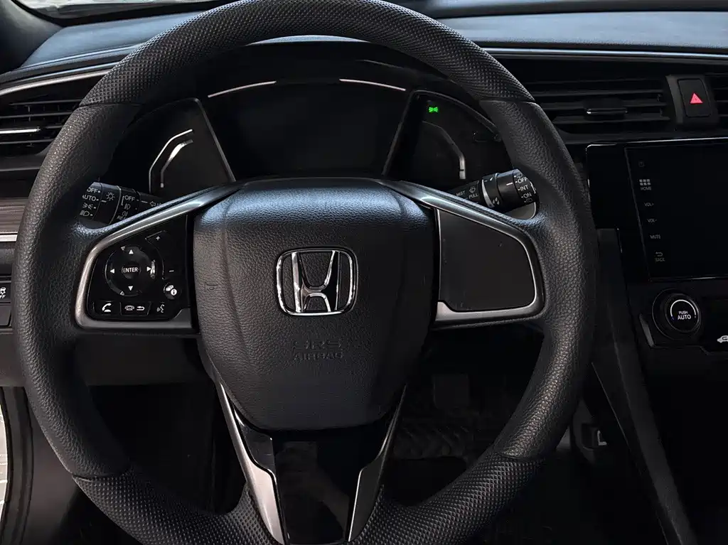 Honda Civic 2022 — фото 17