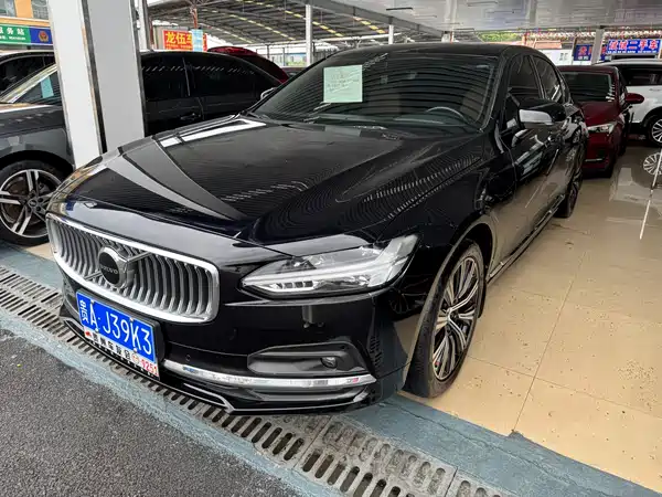 Volvo S90 2021