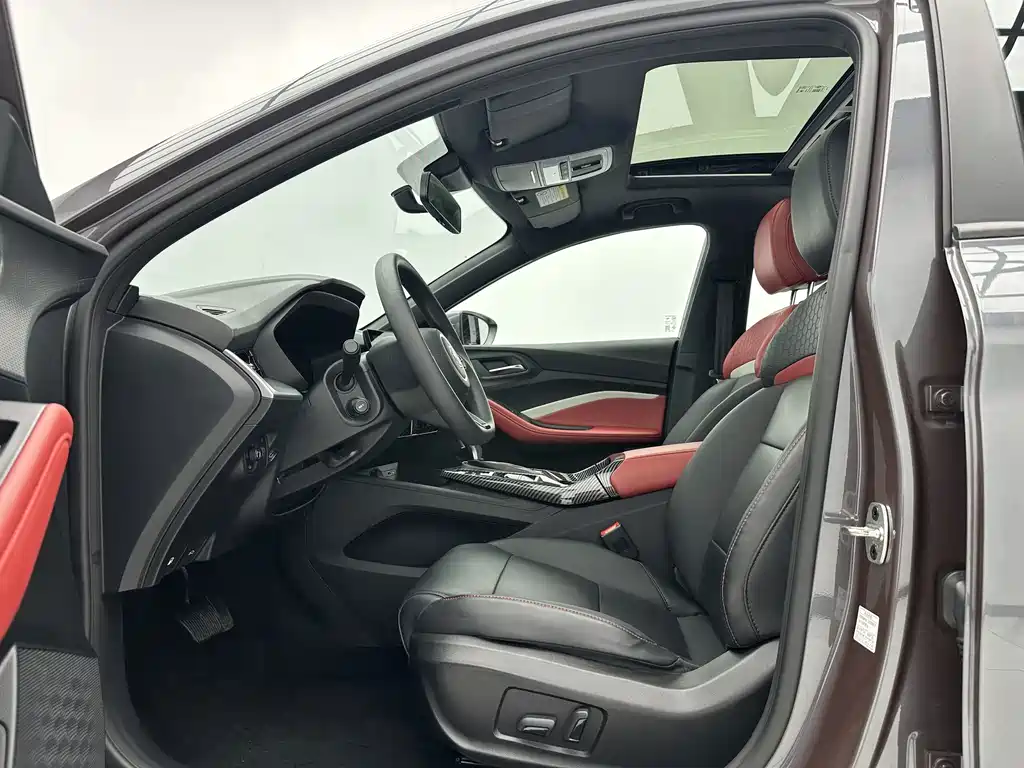 MG MG5 2022