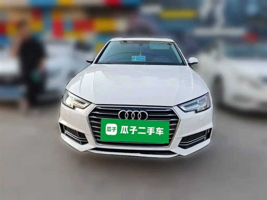 Audi A4L 2020 — фото 2