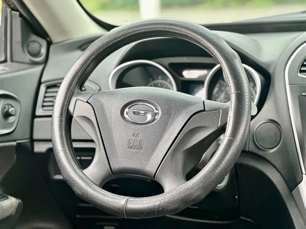 GAC Motor Trumpchi GS5 2014 — фото 31