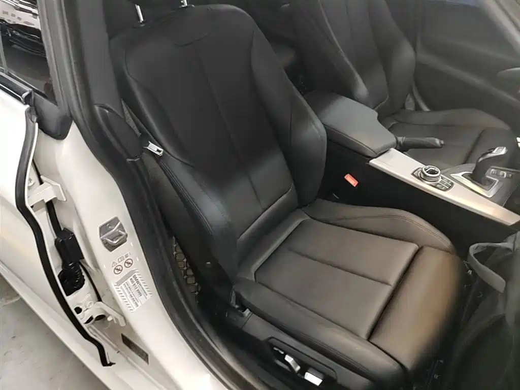 BMW 3 Series GT 2019 — фото 20