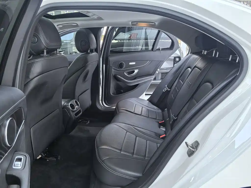 Mercedes-Benz C-Class 2020 — фото 9