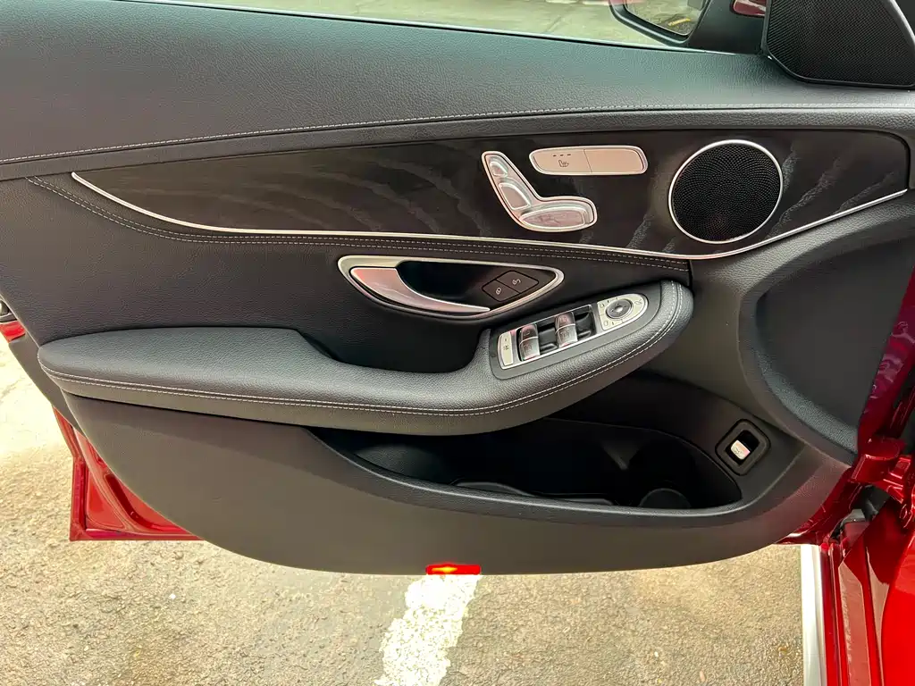Mercedes-Benz C-Class 2018 — фото 13