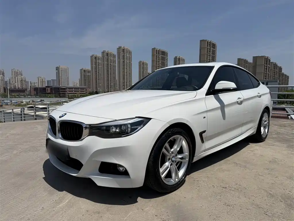 BMW 3 Series GT 2019 — фото 1