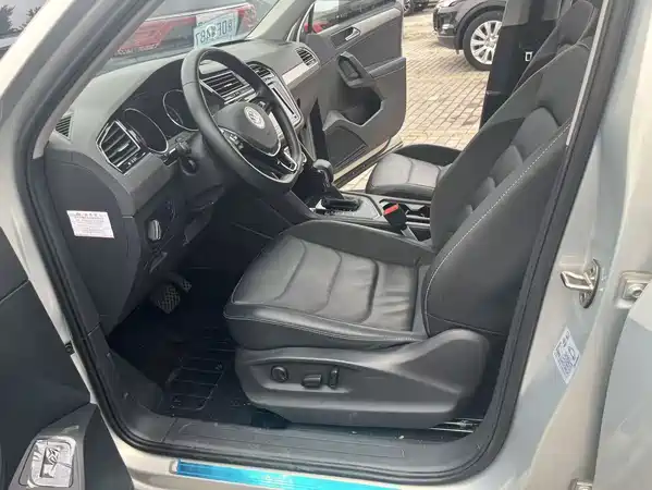 Volkswagen Tiguan L 2020