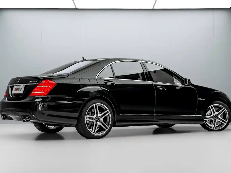 Mercedes-Benz S-Class AMG 2010 — фото 7