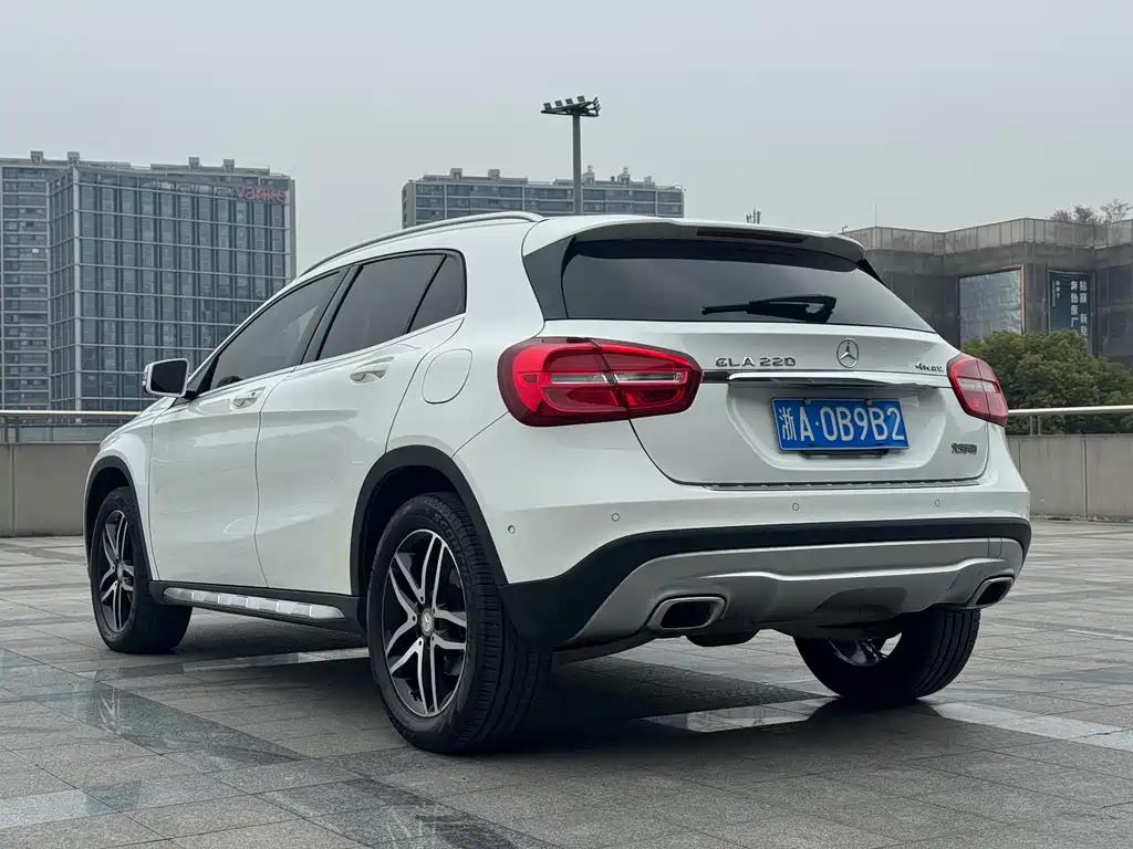 Mercedes-Benz GLA 2015 — фото 7