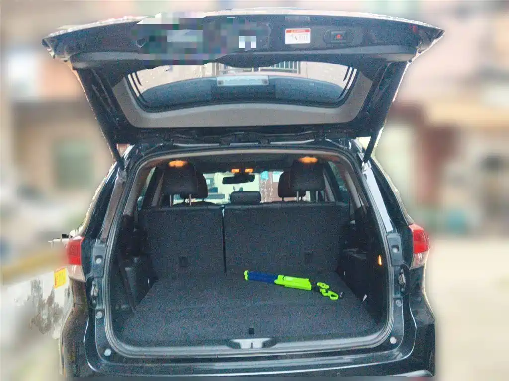 Toyota Highlander 2020 — фото 15