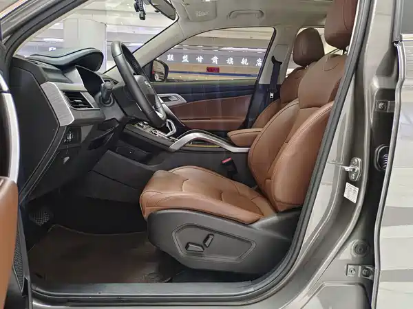 Geely Boyue 2021