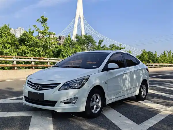 Hyundai Accent 2016