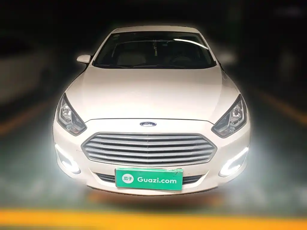 Ford Escort 2018