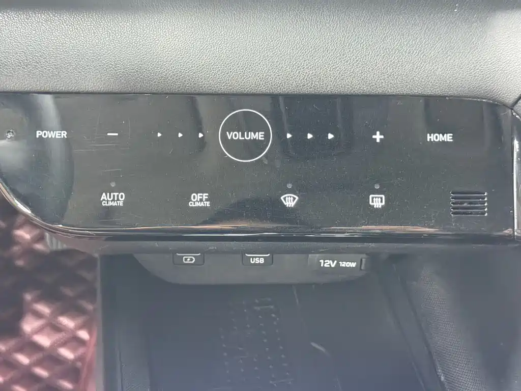 Hyundai Elantra 2022 — фото 10