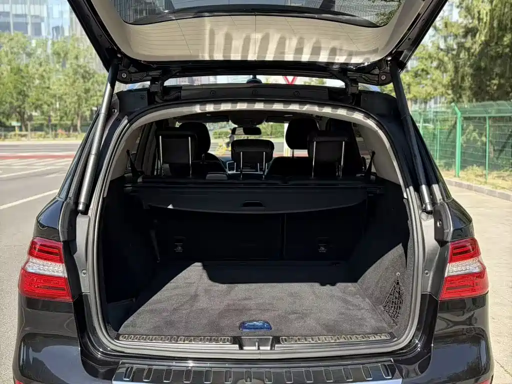 Mercedes-Benz M-Class 2015 — фото 19