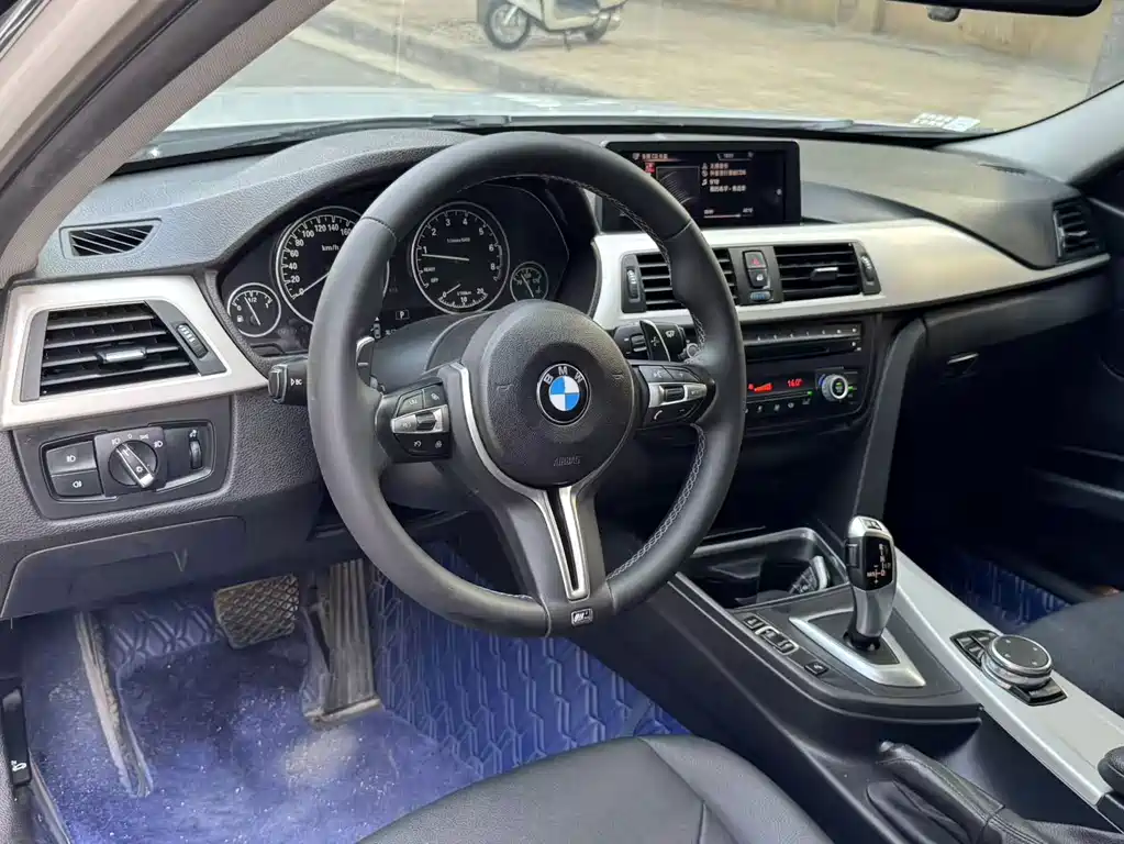 BMW 3 Series 2015