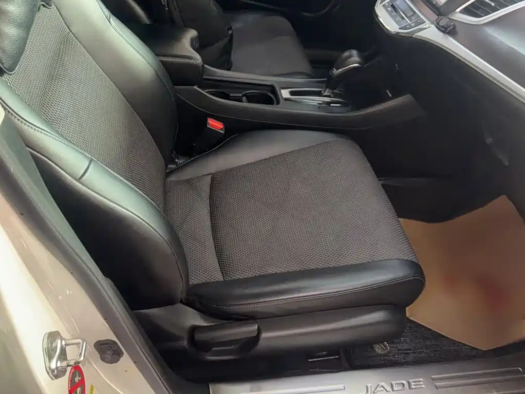 Honda Jade 2016 — фото 15