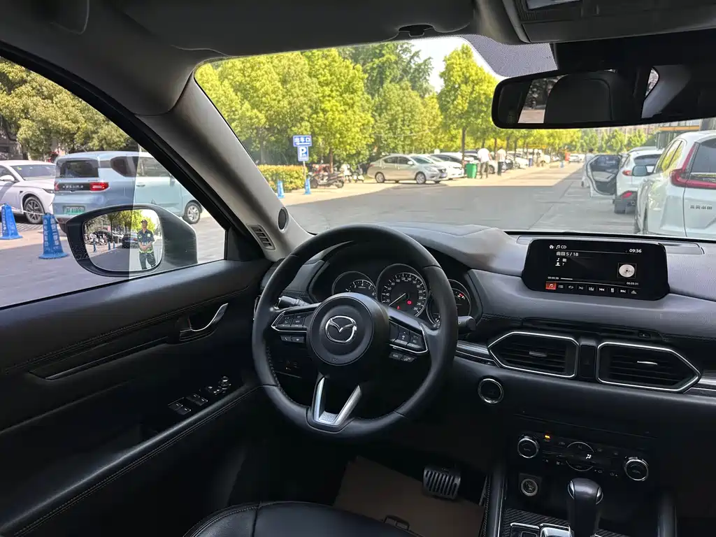 Mazda CX-5 2017 — фото 24