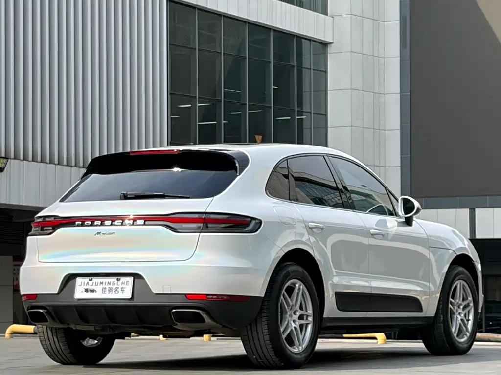 Porsche Macan 2020 — фото 6