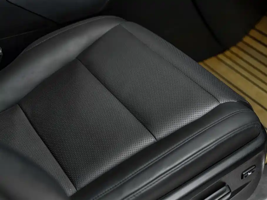 Toyota Vellfire 2022 — фото 19