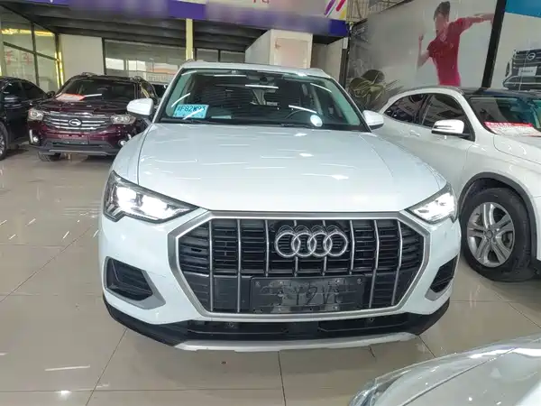 Audi Q3 2021