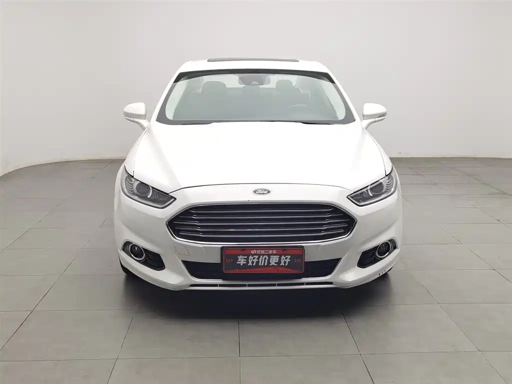 Ford Mondeo 2015 — фото 3