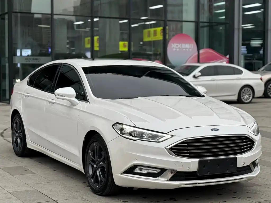 Ford Mondeo 2018 — фото 3