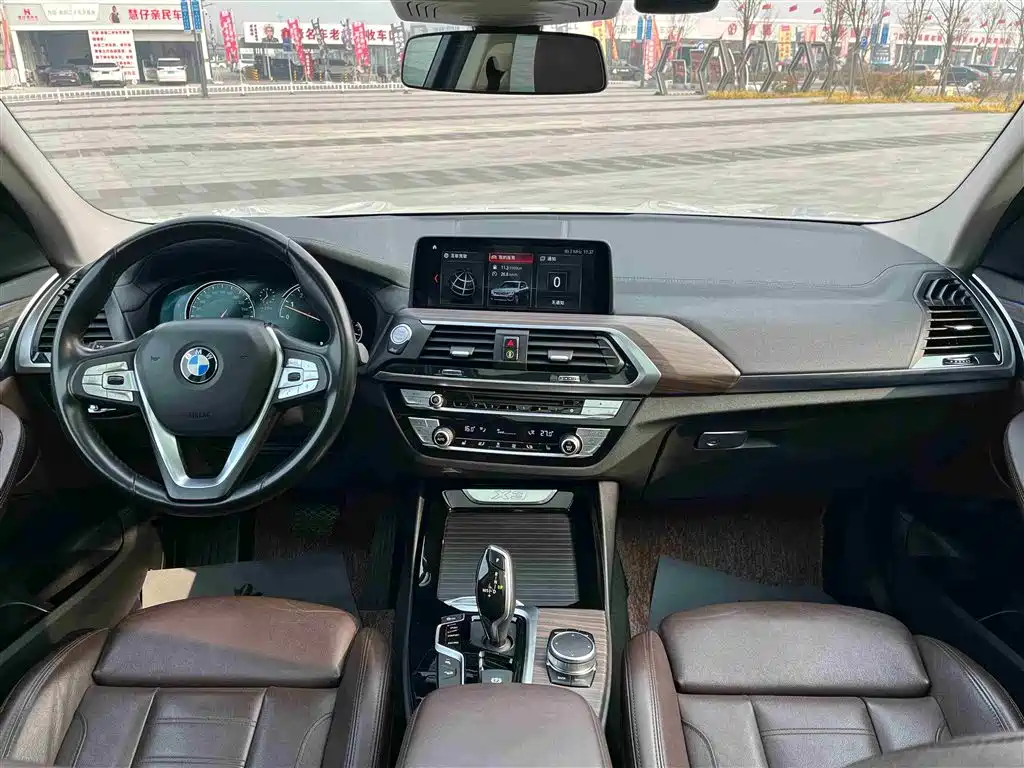 BMW X3 2019 — фото 12