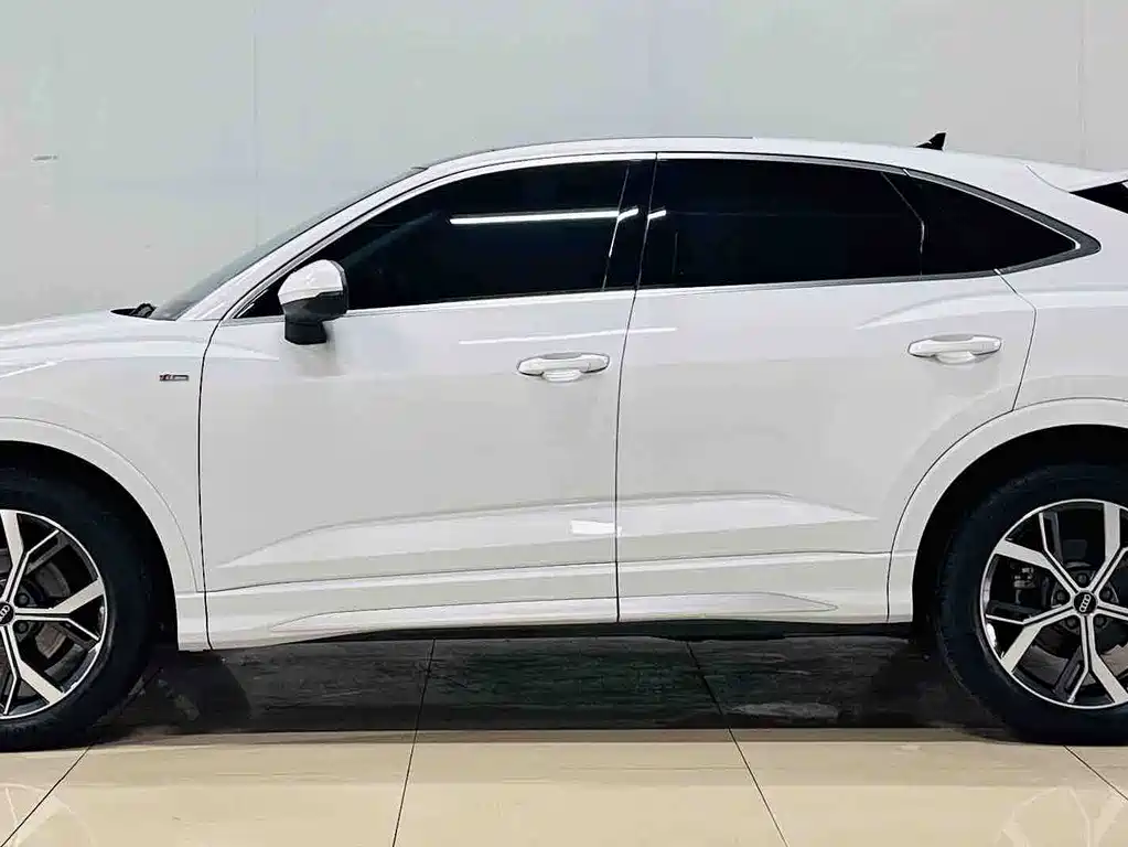 Audi Q3 Sportback 2021 — фото 5