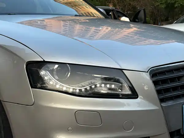 Audi A4L 2012