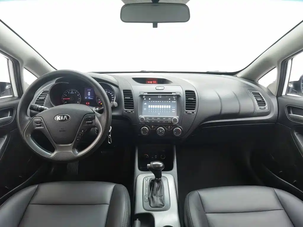 Kia K3 2016