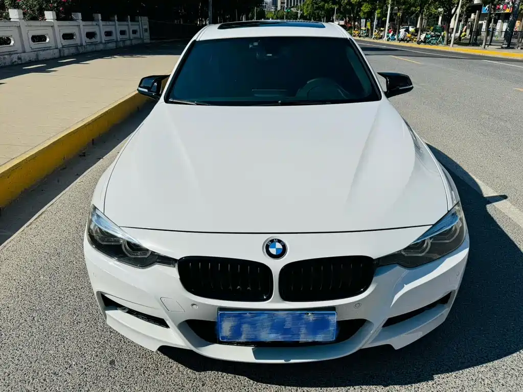 BMW 3 Series 2018 — фото 2