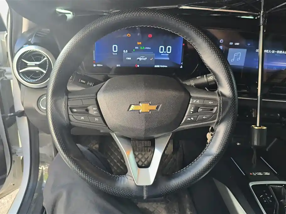 Chevrolet Cruze 2023 — фото 15