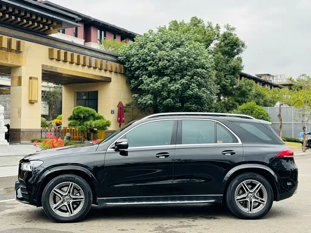 Mercedes-Benz GLE 2022 — фото 13