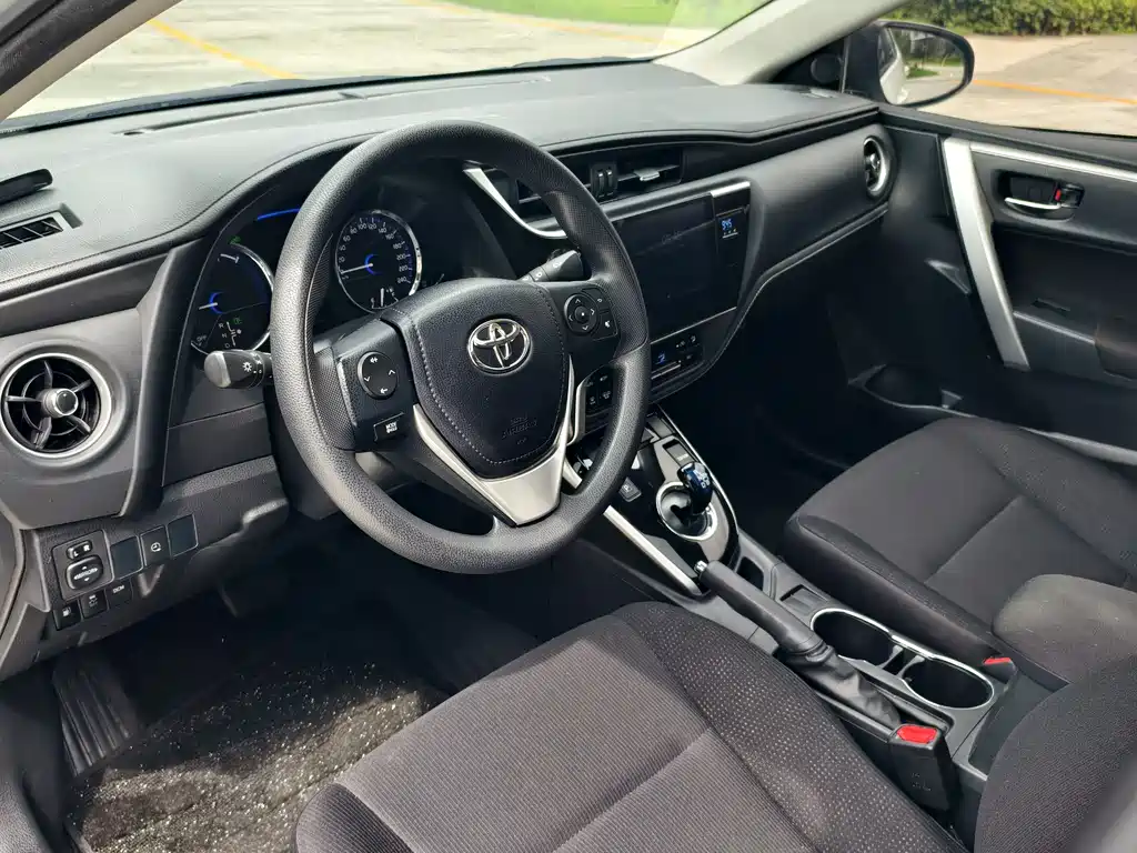 Toyota Corolla Hybrid 2020 — фото 21