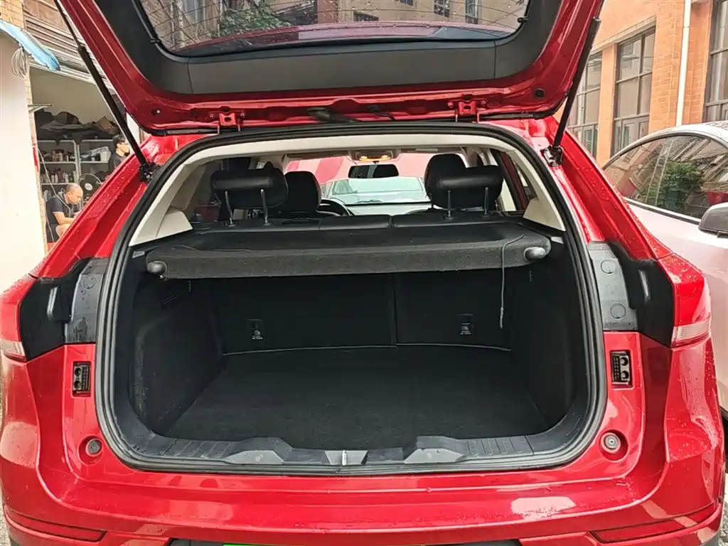 Haval H2s 2017 — фото 19