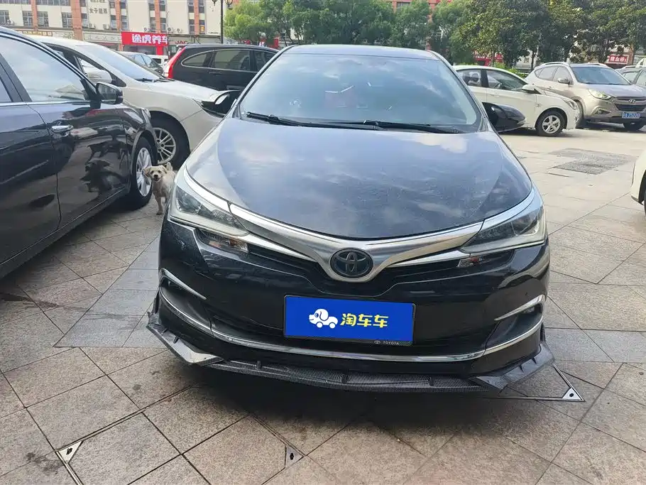 Toyota Corolla 2019 — фото 2