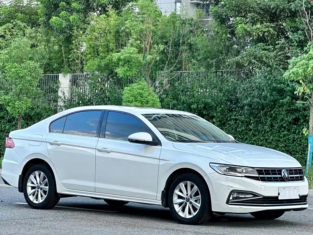 Volkswagen Bora 2022
