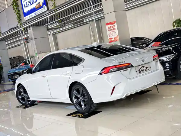 Honda Inspire 2023