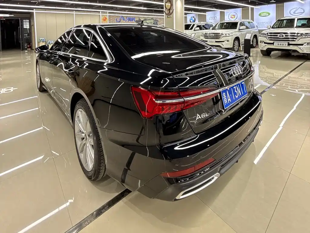 Audi A6L 2022 — фото 19