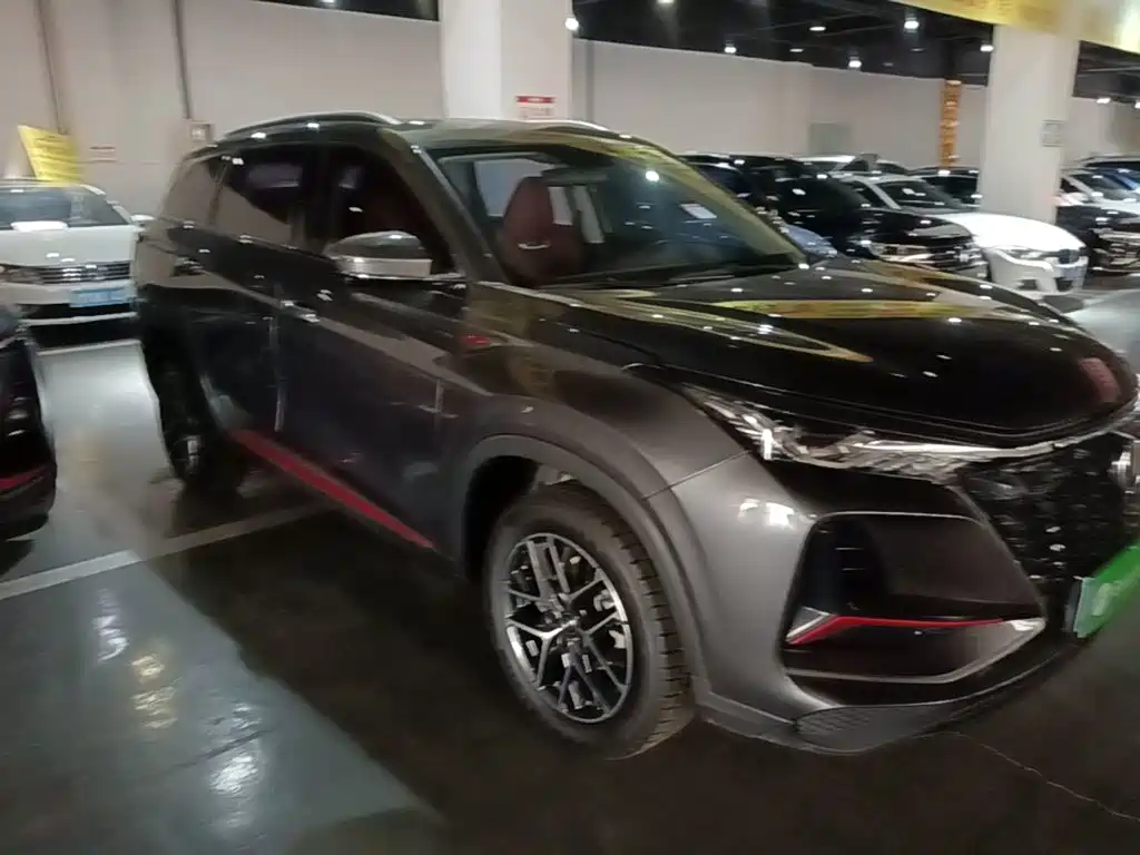 Changan CS75PLUS 2023 — фото 4